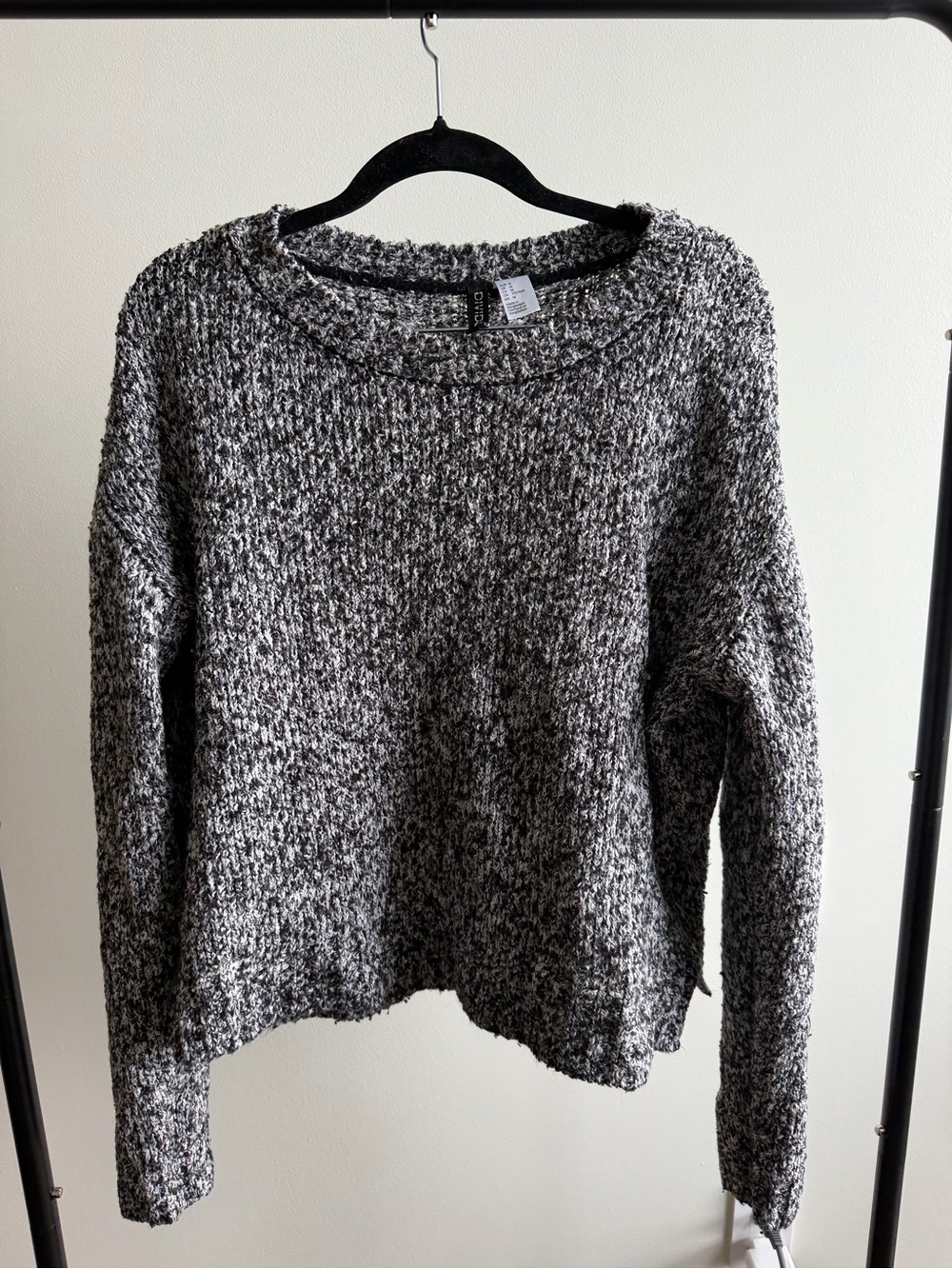 H&M Divided Black & White Marled Chunky Knit Oversized Sweater Size M - Picture 2 of 10